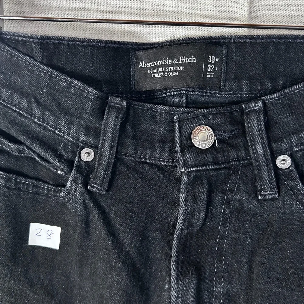 Abercrombie & Fitch abercrombie fitch